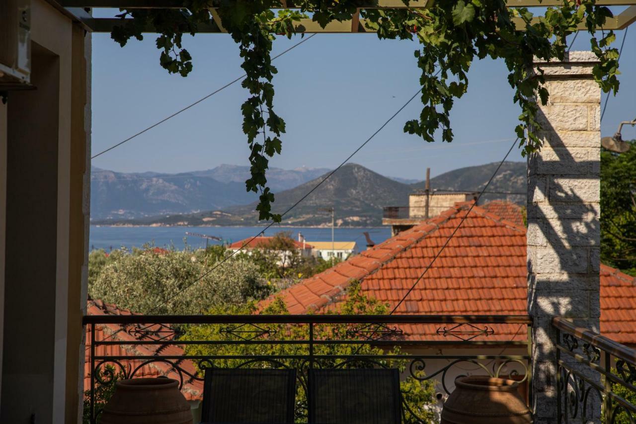 Palairos Historic Property Exteriör bild